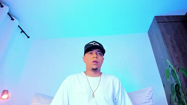 Randdy 333 online show from April 8, 5:18 am