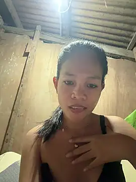 Snapshot of chinny1112 chatting on May 4, 3:30 pm chinny1112 online show from May 4, 3:30 pm