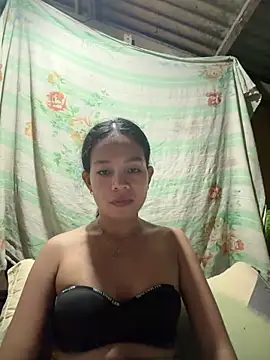 Snapshot of chinny1112 chatting on June 14, 3:14 pm chinny1112 online show from June 14, 3:14 pm
