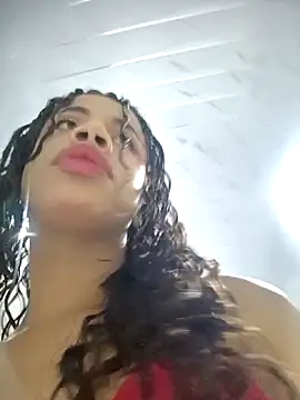 Snapshot of Dirty_Salome2 chatting on May 11, 3:23 am Dirty Salome2 online show from May 11, 3:23 am