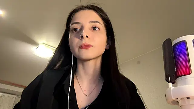 Mikytiki online show from March 18, 4:21 pm