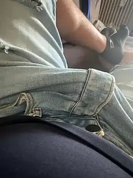 gaabrriel online show from April 22, 3:13 pm