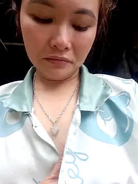 Snapshot of rin2008 chatting on March 16, 4:51 am rin2008 online show from March 16, 4:51 am