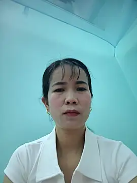 Geelio-playsx24 online show from April 22, 1:56 pm