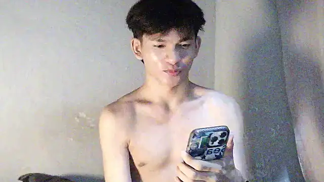Snapshot of cutiejoshx chatting on July 23, 7:34 pm cutiejoshx online show from July 23, 7:34 pm