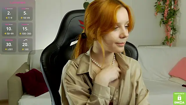 Snapshot of Rachel_lips chatting on May 3, 9:04 am Rachel lips online show from May 3, 9:04 am