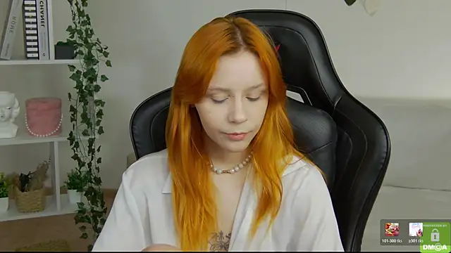 Snapshot of Rachel_lips chatting on June 3, 9:12 am Rachel lips online show from June 3, 9:12 am