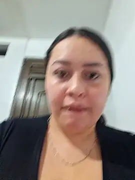 Stefanialove- online show from March 13, 2:07 am