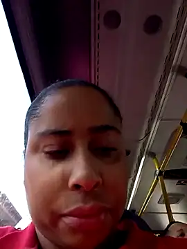 Snapshot of gatinha20257 chatting on June 5, 12:44 pm gatinha20257 online show from June 5, 12:44 pm