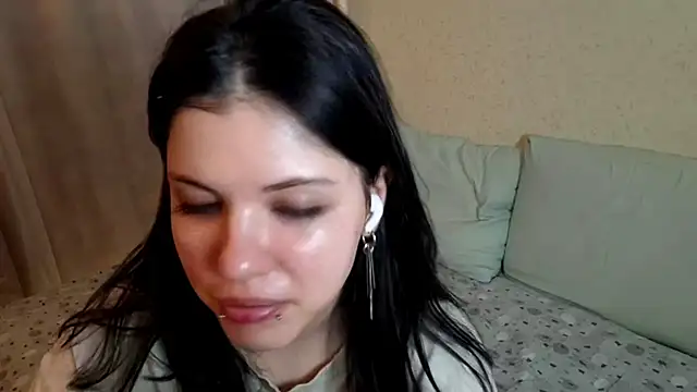 MiaTemptress online show from April 10, 1:38 pm