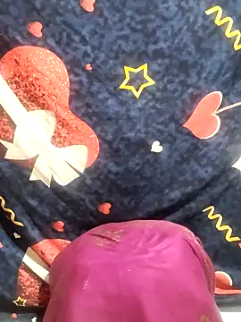 Hot lady234 online show from April 5, 7:27 am