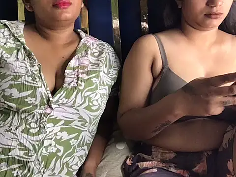 Holey Coupon online show from March 12, 1:06 pm