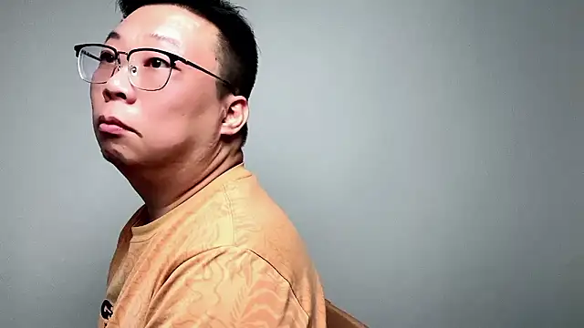 Snapshot of shentong0312 chatting on March 14, 5:18 pm shentong0312 online show from March 14, 5:18 pm