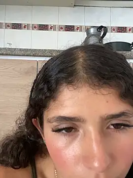 LINDA EF online show from April 10, 1:16 pm