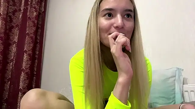 ReathaKiss online show from April 21, 3:07 pm