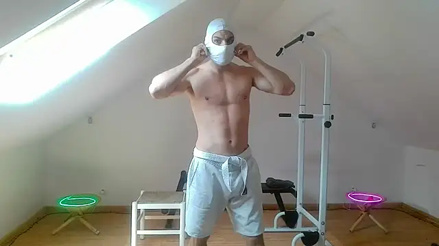 NinjaLaser online show from June 9, 11:33 am