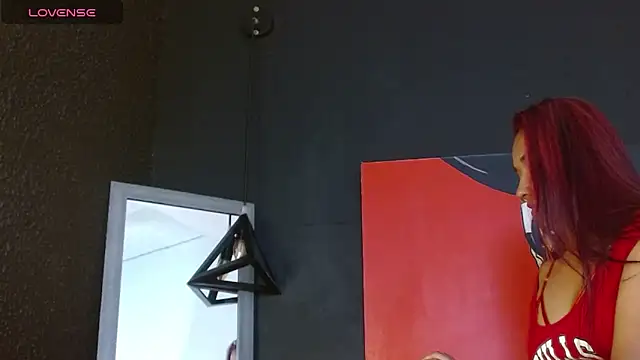 Snapshot of Cafeziitha1126 chatting on March 13, 12:01 pm Cafeziitha1126 online show from March 13, 12:01 pm