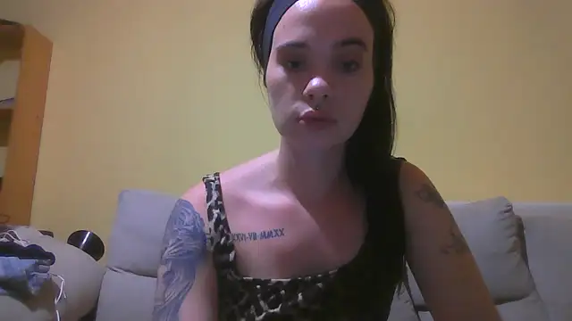 Snapshot of anastasia-evans chatting on July 14, 11:05 am anastasia-evans online show from July 14, 11:05 am