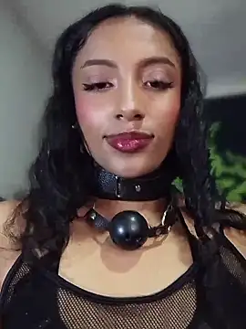Snapshot of KattyBerryX chatting on June 27, 10:26 pm KattyBerryX online show from June 27, 10:26 pm