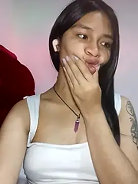 Snapshot of KarolaMendez chatting on July 22, 12:35 am KarolaMendez online show from July 22, 12:35 am