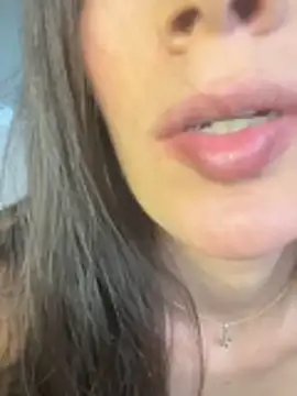 Evacrox online show from April 6, 5:03 pm