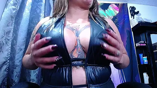 Baikersmegan online show from July 10, 3:11 am