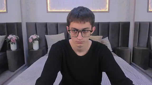 RonBevs online show from June 14, 8:11 pm