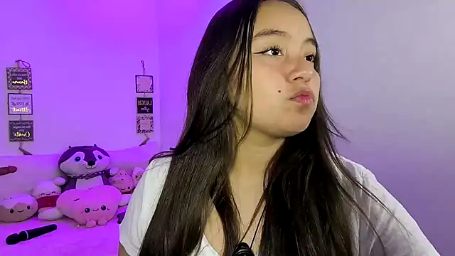 cherry valeria online show from July 8, 3:44 am