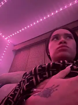 Zoe- -din online show from March 31, 5:30 am