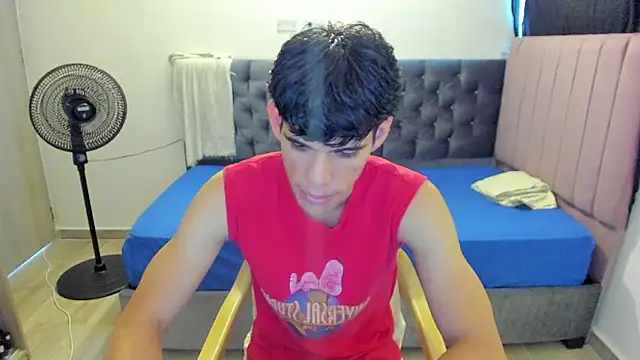 Josy 11 online show from March 21, 8:45 pm