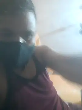 Snapshot of bodymassage455 chatting on July 5, 12:01 pm bodymassage455 online show from July 5, 12:01 pm