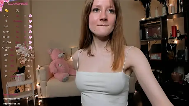 MalloryGray online show from April 18, 7:58 pm