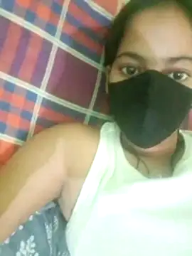 nidhiyadav00 online show from April 19, 9:08 am