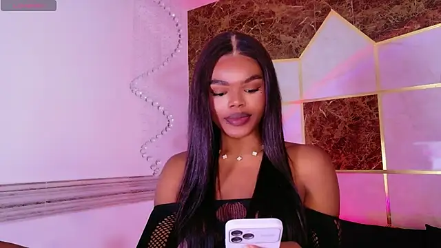 Snapshot of Gisela_Valencia chatting on June 16, 2:19 pm Gisela Valencia online show from June 16, 2:19 pm