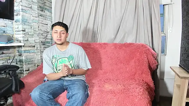 Snapshot of NoahAndBunny chatting on March 25, 10:54 am NoahAndBunny online show from March 25, 10:54 am