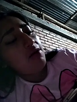 DestiinyBlack online show from March 28, 1:27 am