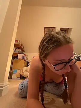 SophMaeexo online show from March 18, 11:41 pm