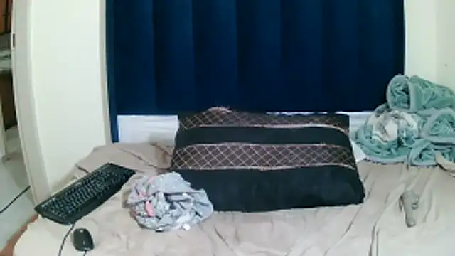 MelaniBbe online show from April 24, 1:19 am