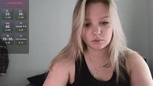 bettyloveu online show from July 3, 4:19 am