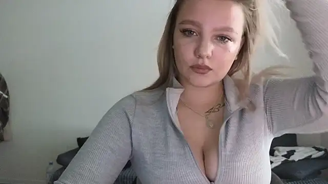 bettyloveu online show from July 13, 11:13 am