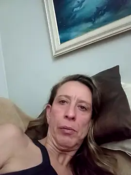 cracadaboa online show from April 12, 8:08 am