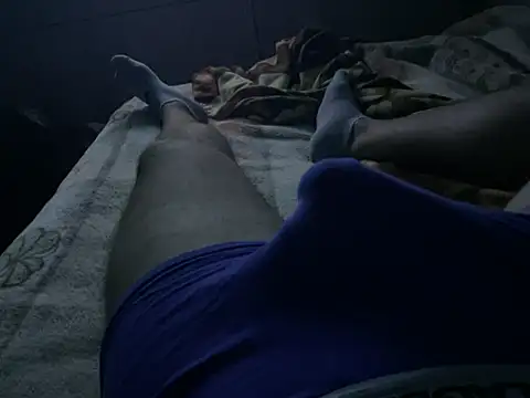 tommyxxx2026 online show from April 14, 11:55 pm