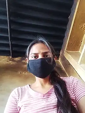 Snapshot of hot_girl_pooja chatting on March 16, 7:56 am hot girl pooja online show from March 16, 7:56 am