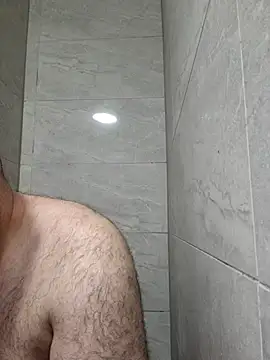 bigmillz32 online show from April 29, 11:55 pm