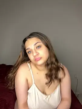 treasurebabii online show from April 23, 6:47 am