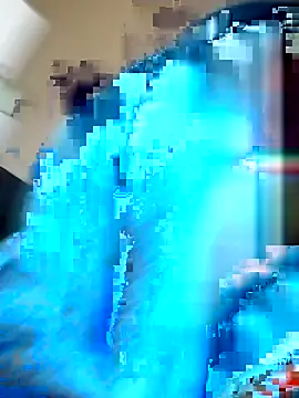 Prettylicou online show from April 8, 9:09 am