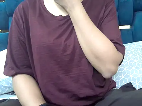 Aradya  online show from April 15, 7:58 pm