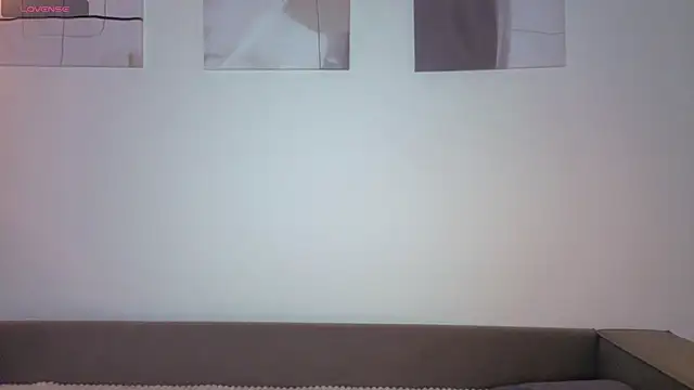 Snapshot of Angel_Crave chatting on March 16, 8:13 pm Angel Crave online show from March 16, 8:13 pm