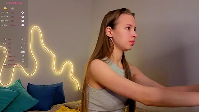 Snapshot of Emma_dream_ chatting on June 20, 1:09 am Emma dream online show from June 20, 1:09 am