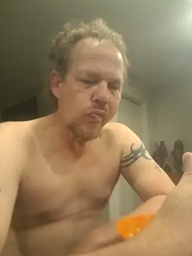 yourMasterisBored online show from March 20, 6:40 am